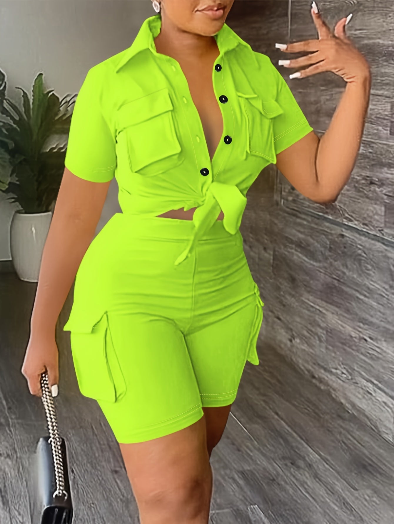 Casual Matching Two-Piece Set, Button-Front Blouse and Shorts with Flap Pockets, Women's Outfits