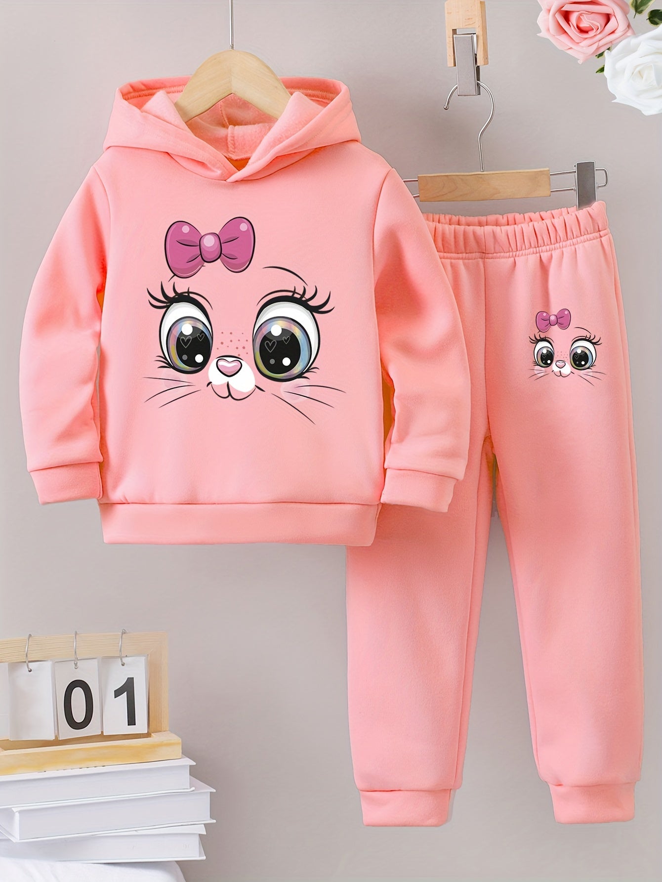 Girls 2-Piece Cartoon Cat Pattern Hooded Sweatshirt and Sweatpants Set 🐱👧