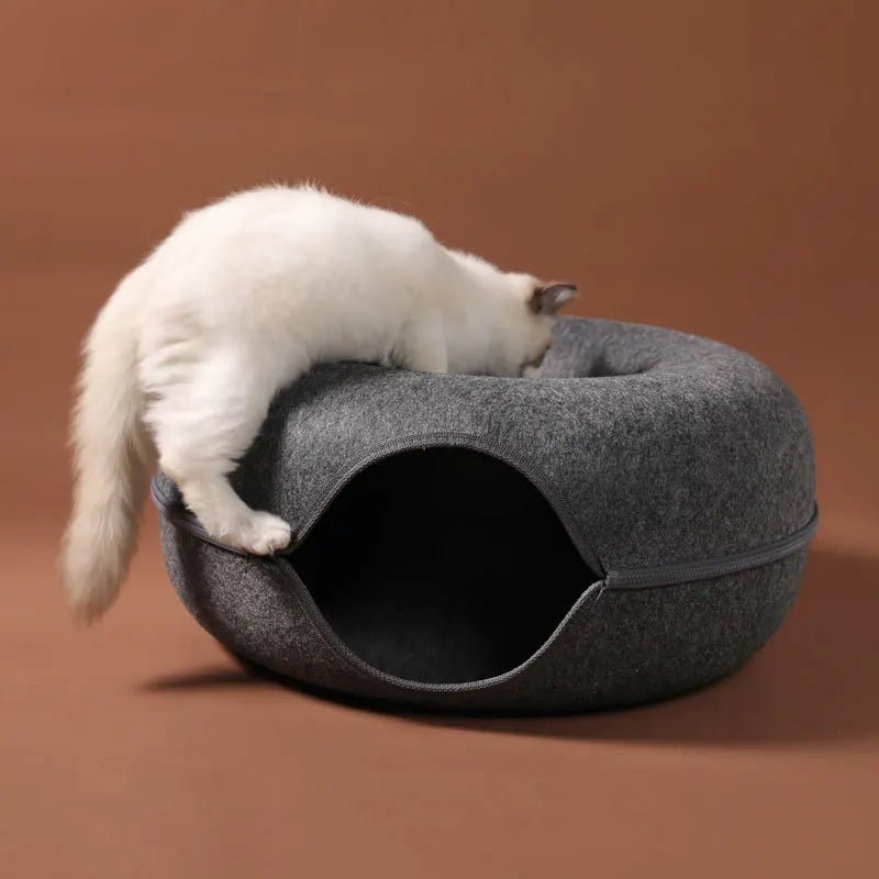 Pawstrip Donut Cat Bed for Two – Cozy, Interactive Tunnel & Plush Comfort for Cats