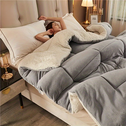 Ultra Soft Quilted Comforter - All-Season, Reversible, Machine Washable Duvet for Year-Round Comfort"