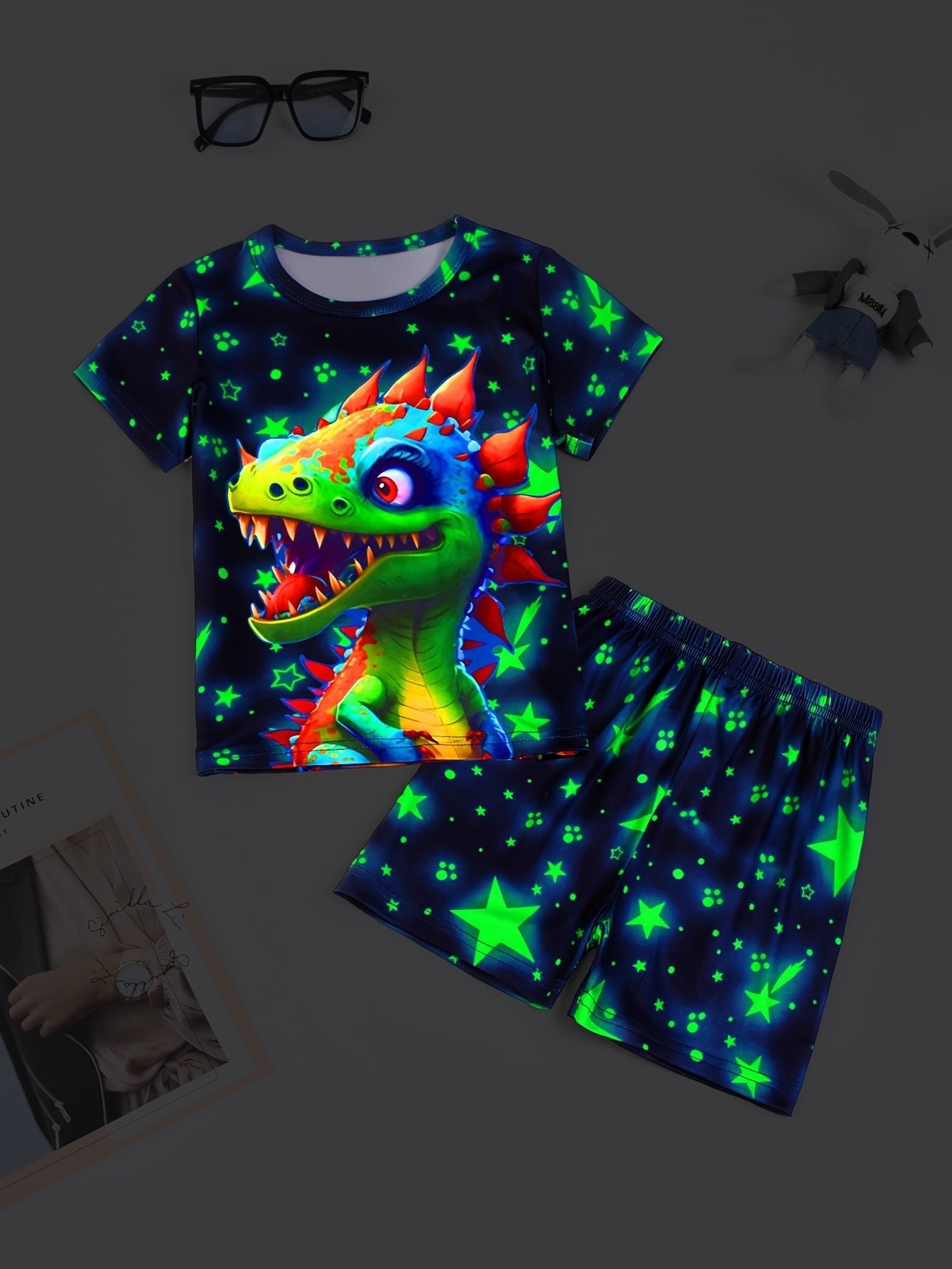 Boys' 2-Piece Cartoon Dinosaur Pyjama Set - Fun & Comfortable Sleepwear 🦕🌟